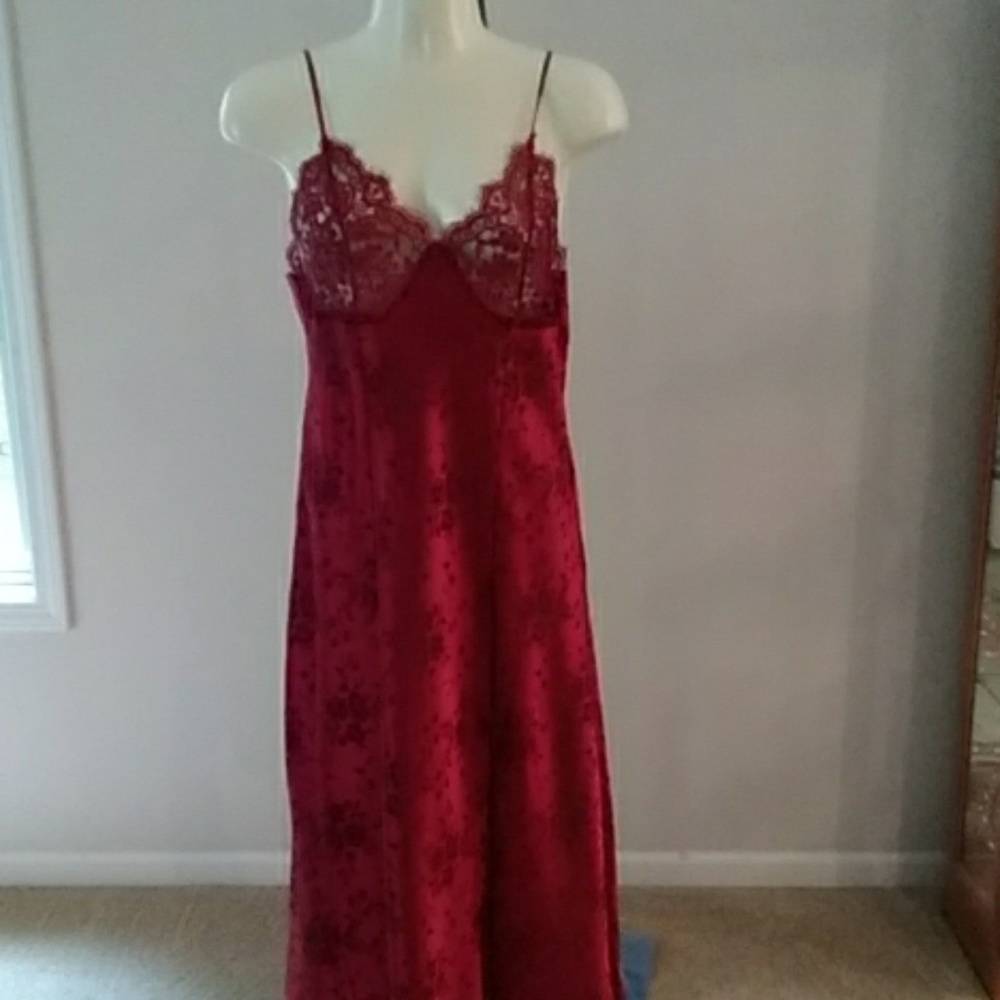 Cerie long gown, regular and plus size